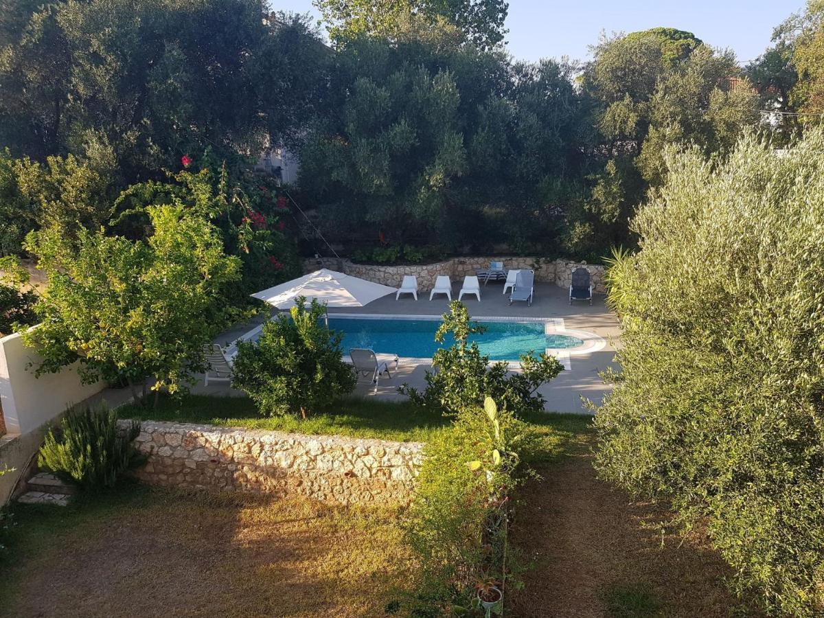 Koxyli Studios & Apartments Kaligata Dış mekan fotoğraf