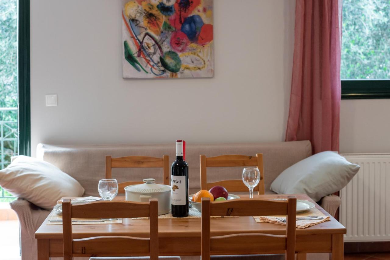 Koxyli Studios & Apartments Kaligata Dış mekan fotoğraf