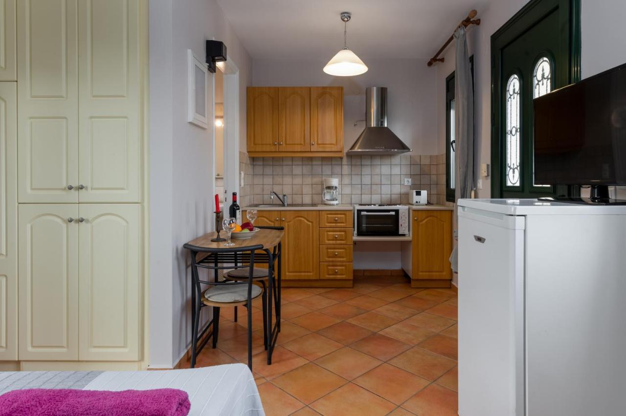 Koxyli Studios & Apartments Kaligata Dış mekan fotoğraf