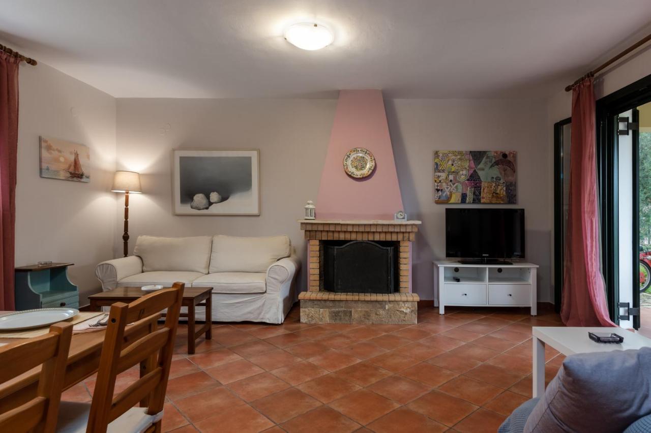 Koxyli Studios & Apartments Kaligata Dış mekan fotoğraf