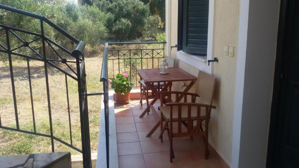 Koxyli Studios & Apartments Kaligata Dış mekan fotoğraf